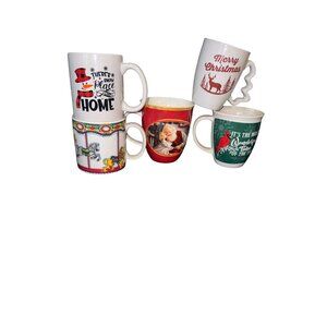 Christmas Themed Ceramic Mug Set With Santa & Holiday Designs